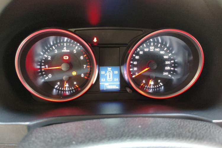 Used Haval M6 2018 1.5T Manual Two-Wheel Drive Elite Model Instrument Cluster