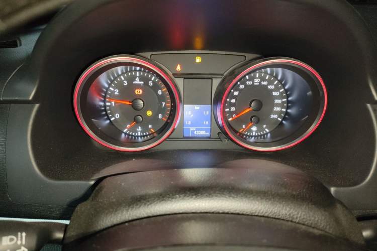 Used Haval M6 2018 1.5T Manual Two-Wheel Drive Elite Model Instrument Cluster