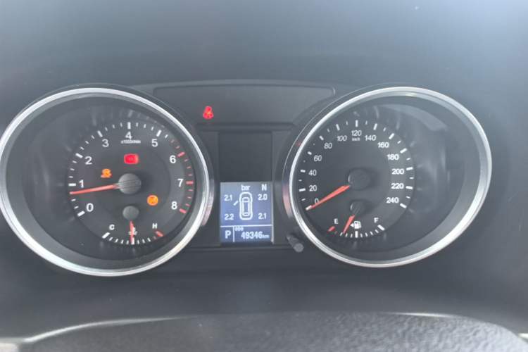 Used Haval M6 2018 Revised Version 1.5T DCT Two-Wheel Drive Elite Edition Instrument Cluster