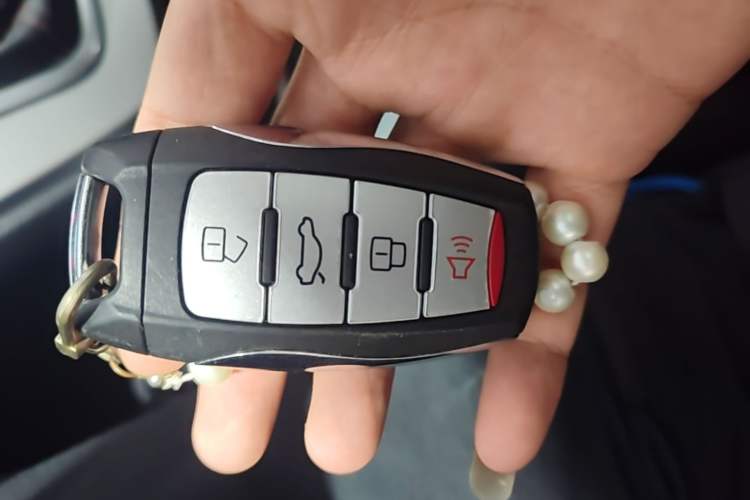 Used Haval M6 2018 1.5T Manual Two-Wheel Drive Elite Model Interior 1