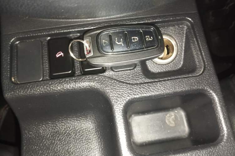 Used Haval M6 2018 Revised Version 1.5T DCT Two-Wheel Drive Elite Edition Interior 1