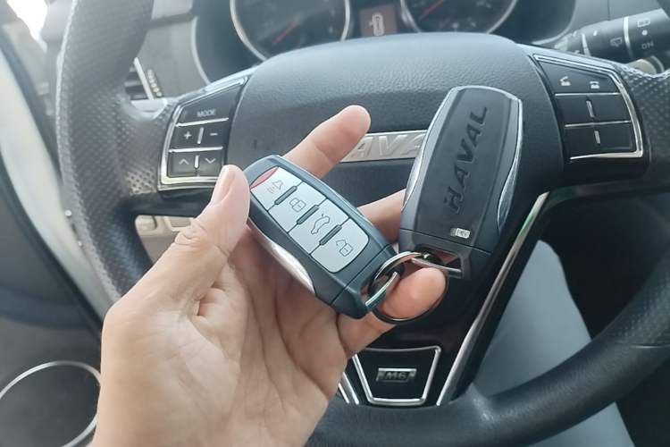 Used Haval M6 2018 1.5T Manual Two-Wheel Drive Urban Model Interior 1