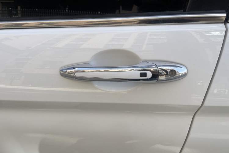 Used Haval M6 2018 1.5T Manual Two-Wheel Drive Elite Model Interior 6