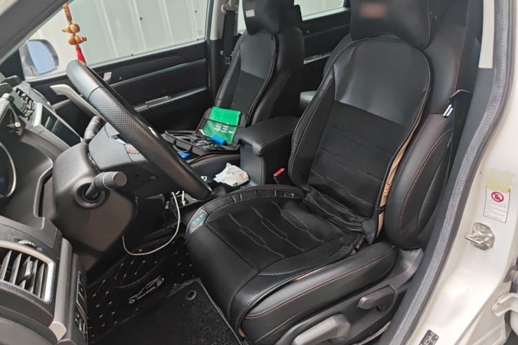 Used Haval M6 2018 1.5T Manual Two-Wheel Drive Elite Model Left Front Seat