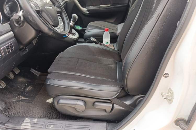 Used Haval M6 2018 1.5T Manual Two-Wheel Drive Urban Model Left Front Seat