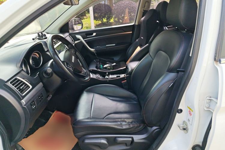 Used Haval M6 2018 Revised Version 1.5T DCT Two-Wheel Drive Elite Edition Left Front Seat