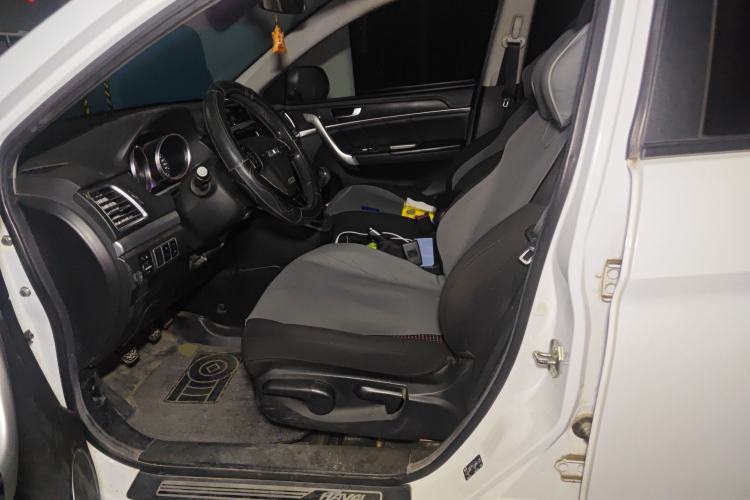 Used Haval M6 2018 1.5T Manual Two-Wheel Drive Urban Model Left Front Seat