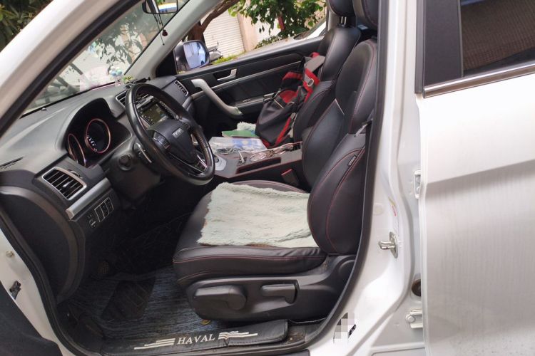 Used Haval M6 2018 Revised Version 1.5T DCT Two-Wheel Drive Elite Edition Left Front Seat