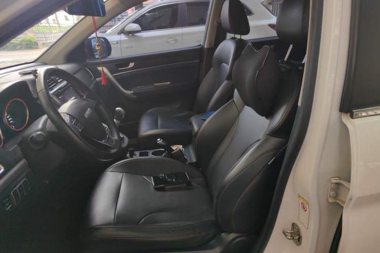 Used Haval M6 2018 1.5T Manual Two-Wheel Drive Elite Model Left Front Seat
