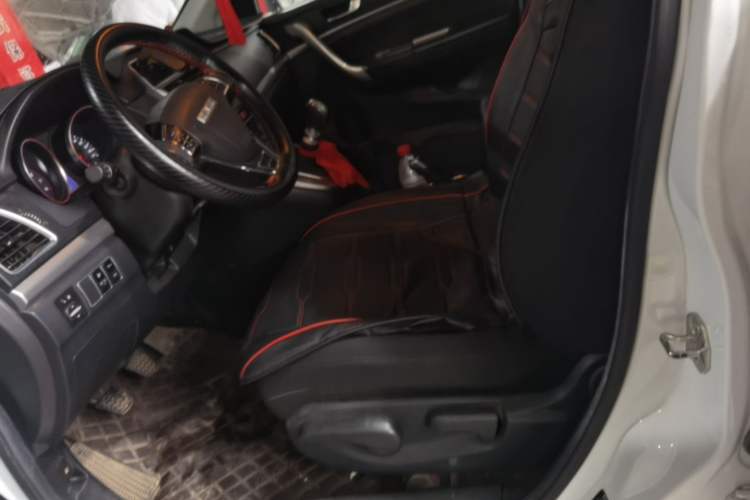 Used Haval M6 2018 1.5T Manual Two-Wheel Drive Urban Model Left Front Seat
