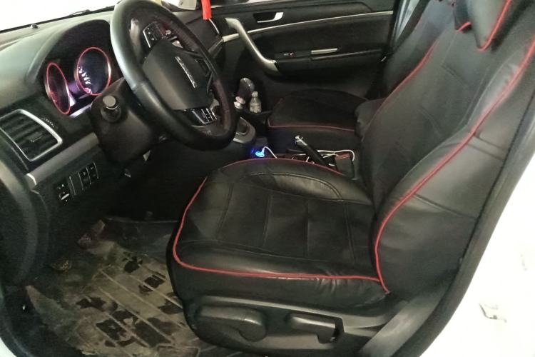 Used Haval M6 2018 1.5T Manual Two-Wheel Drive Elite Model Left Front Seat
