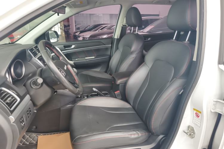 Used Haval M6 2018 1.5T Manual Two-Wheel Drive Elite Model Left Front Seat