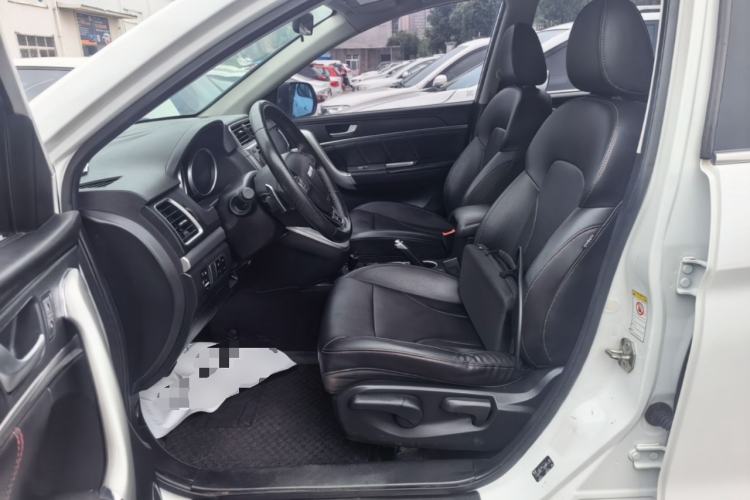 Used Haval M6 2018 1.5T DCT Two-Wheel Drive Elite Model Left Front Seat
