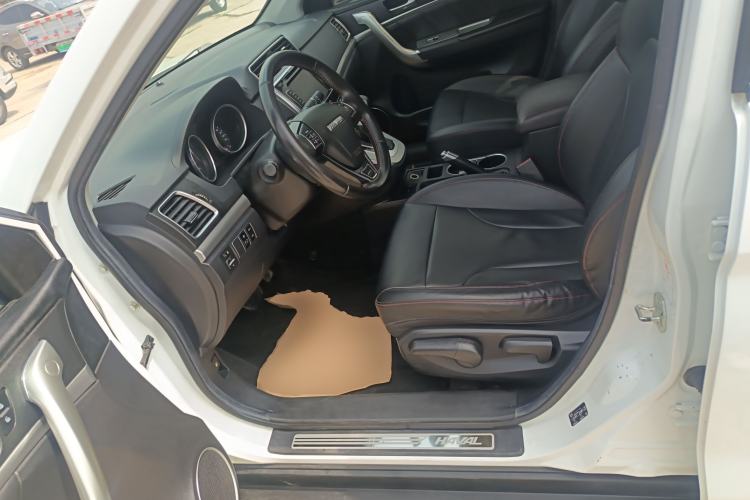 Used Haval M6 2018 Revised Version 1.5T DCT Two-Wheel Drive Elite Edition Left Front Seat