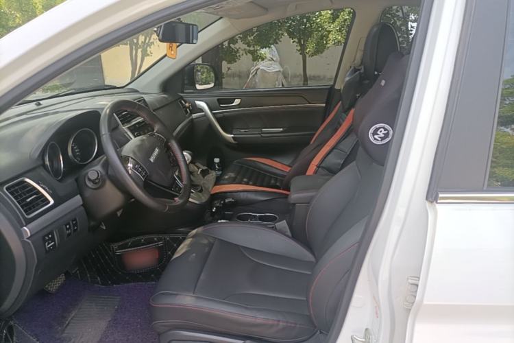 Used Haval M6 2018 Revised Version 1.5T DCT Two-Wheel Drive Elite Edition Left Front Seat