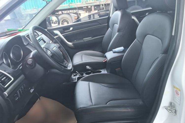 Used Haval M6 2018 Revised Version 1.5T DCT Two-Wheel Drive Elite Edition Left Front Seat