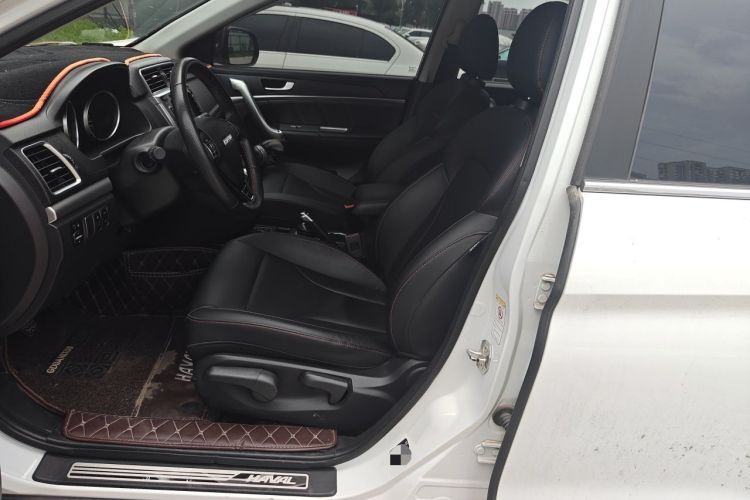 Used Haval M6 2018 1.5T Manual Two-Wheel Drive Elite Model Left Front Seat