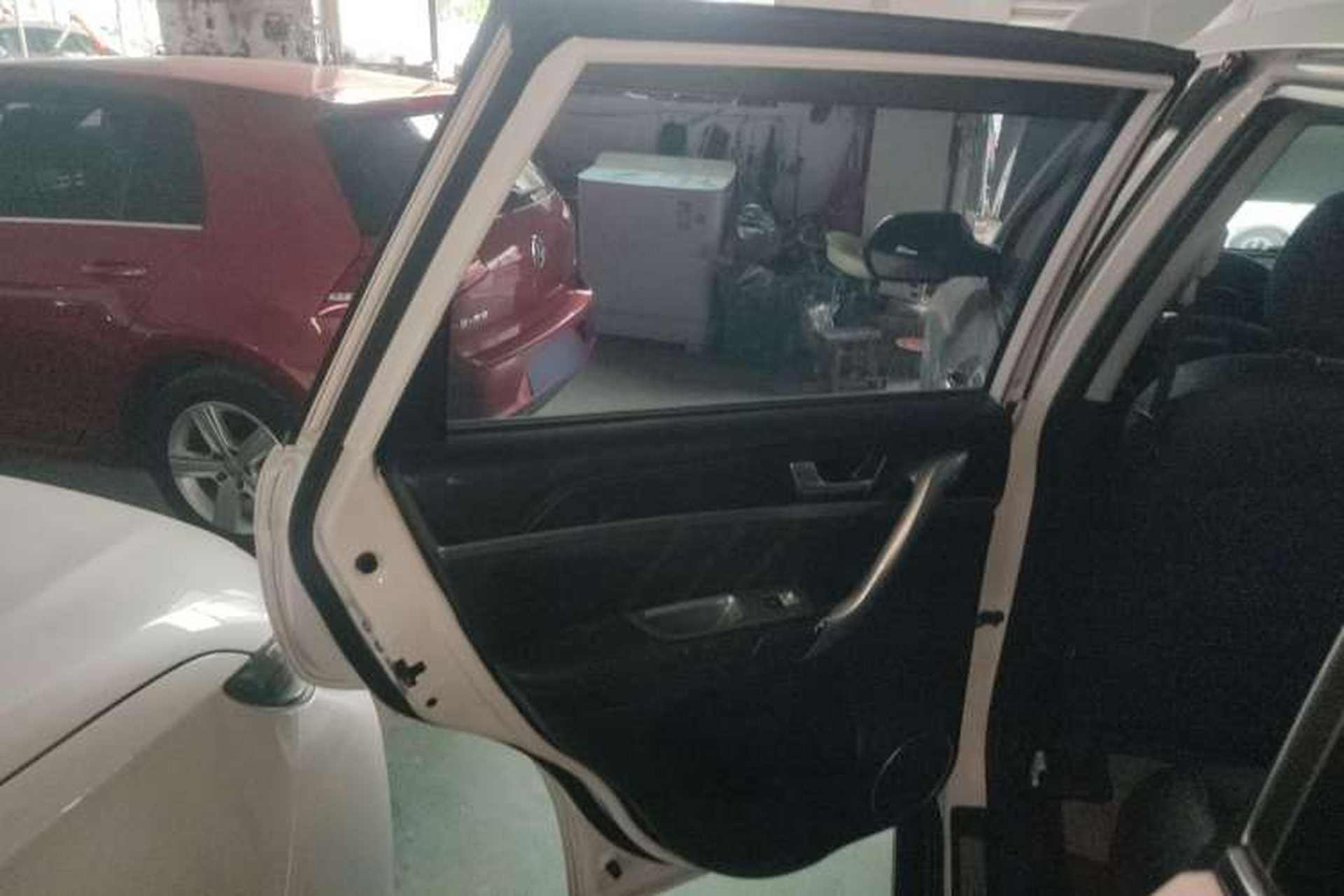 Used Haval M6 2018 Revised Version 1.5T DCT Two-Wheel Drive Elite Edition Left Rear Door Interior