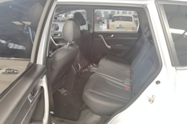 Used Haval M6 2018 1.5T Manual Two-Wheel Drive Elite Model Left Rear Seat