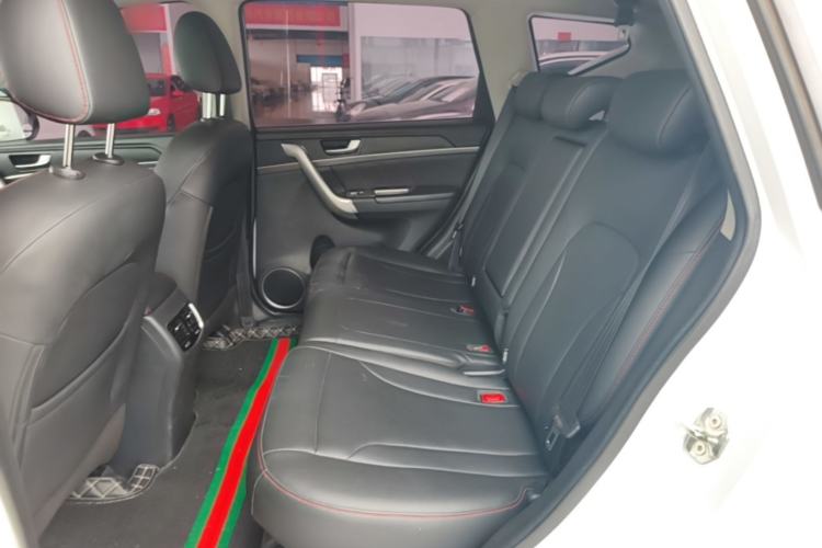 Used Haval M6 2018 1.5T Manual Two-Wheel Drive Elite Model Left Rear Seat