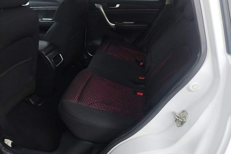 Used Haval M6 2018 1.5T Manual Two-Wheel Drive Urban Model Left Rear Seat