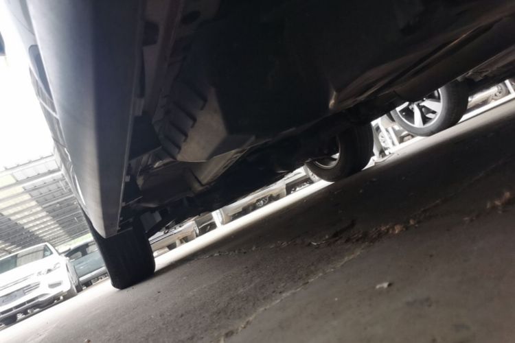 Used Haval M6 2018 1.5T DCT Two-Wheel Drive Elite Model Left Side Sill