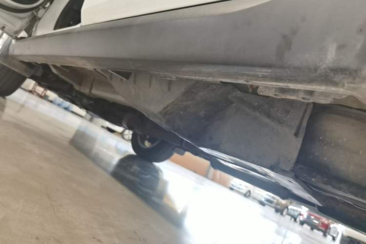 Used Haval M6 2018 1.5T Manual Two-Wheel Drive Elite Model Left Side Sill
