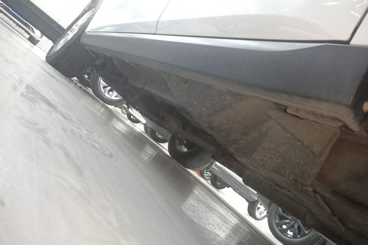 Used Haval M6 2018 1.5T Manual Two-Wheel Drive Elite Model Left Side Sill