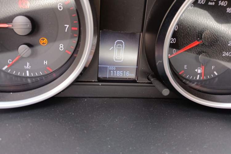 Used Haval M6 2018 1.5T Manual Two-Wheel Drive Urban Model Odometer Close Up