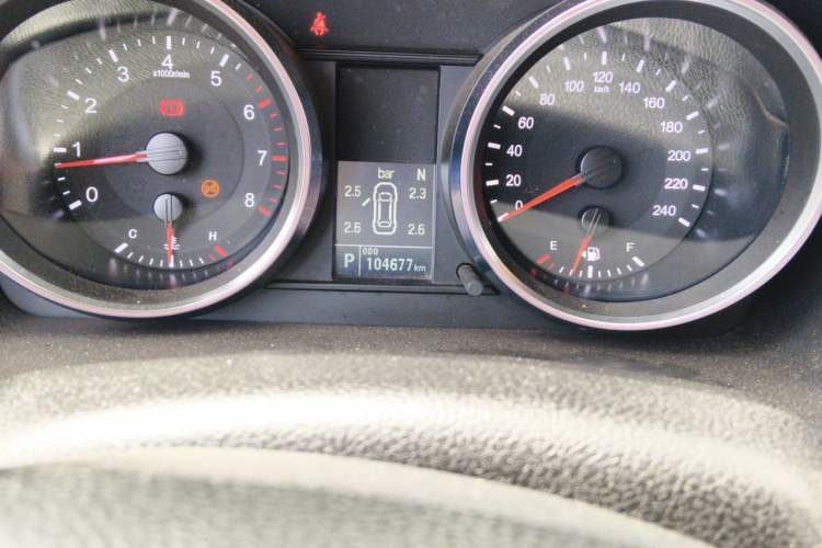 Used Haval M6 2018 Revised Version 1.5T DCT Two-Wheel Drive Elite Edition Odometer Close Up