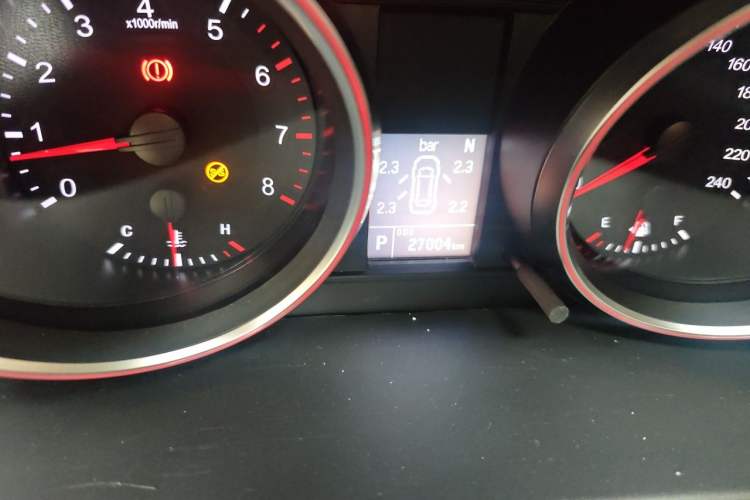 Used Haval M6 2018 Revised Version 1.5T DCT Two-Wheel Drive Elite Edition Odometer Close Up