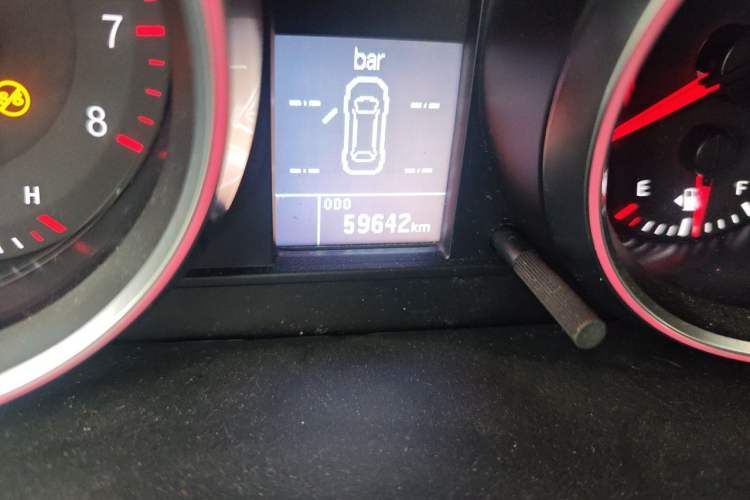 Used Haval M6 2018 1.5T Manual Two-Wheel Drive Elite Model Odometer Close Up