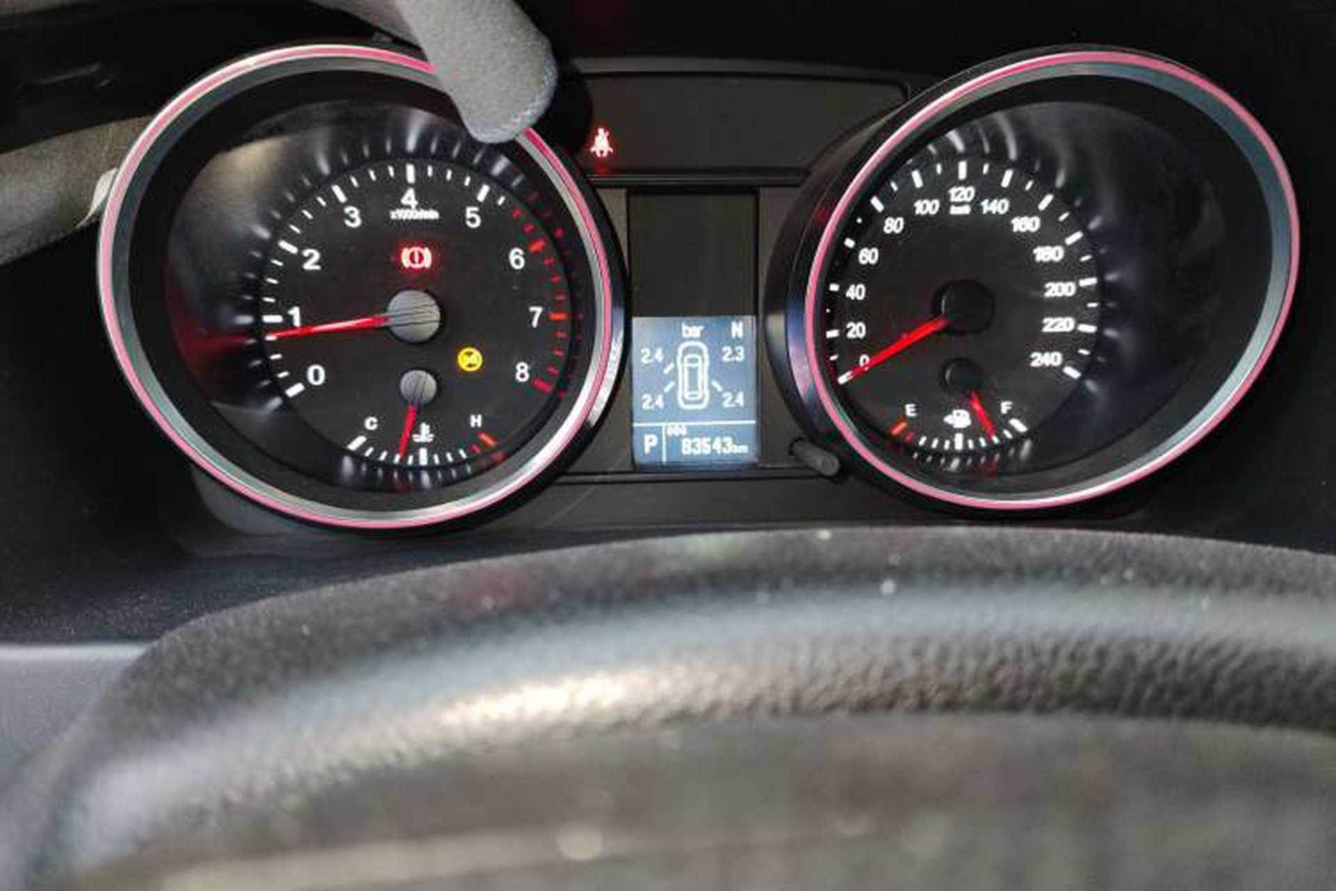 Used Haval M6 2018 Revised Version 1.5T DCT Two-Wheel Drive Elite Edition Odometer Close Up