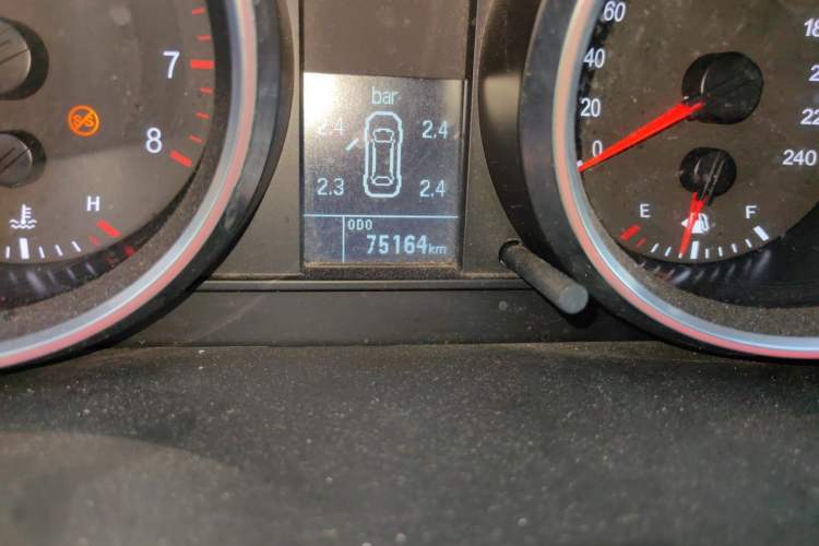 Used Haval M6 2018 1.5T Manual Two-Wheel Drive Elite Model Odometer Close Up