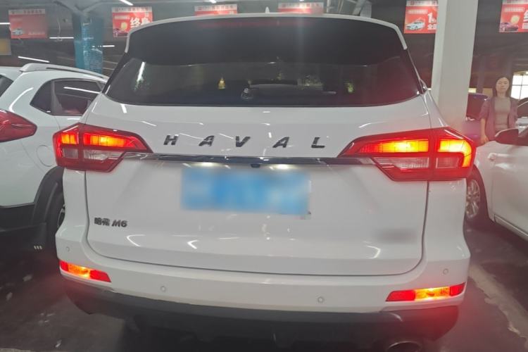 Used Haval M6 2018 Revised Version 1.5T DCT Two-Wheel Drive Elite Edition Rear