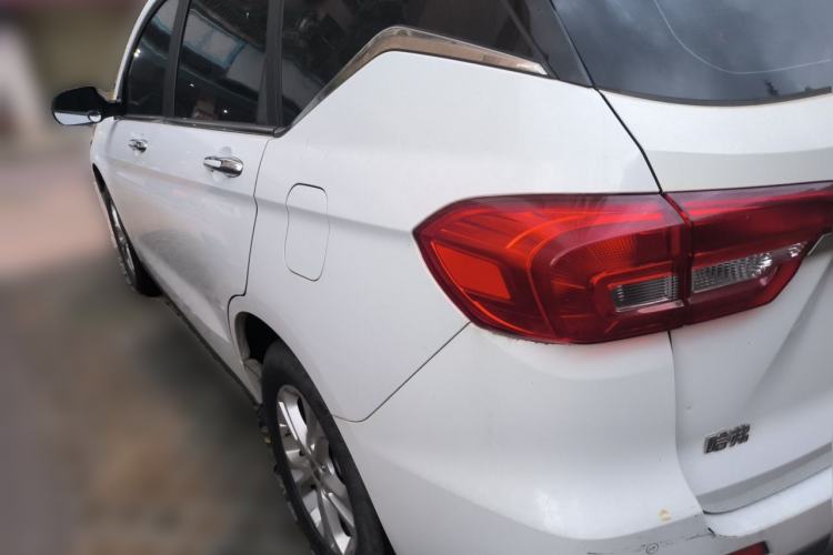 Used Haval M6 2018 1.5T Manual Two-Wheel Drive Elite Model Rear Left 45 Deg