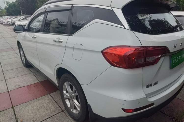Used Haval M6 2018 Revised Version 1.5T DCT Two-Wheel Drive Elite Edition Rear Left 45 Deg
