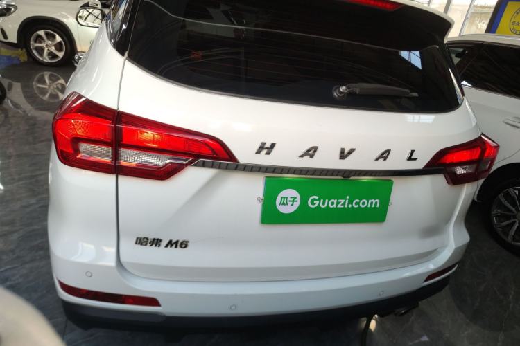 Used Haval M6 2018 Revised Version 1.5T DCT Two-Wheel Drive Elite Edition Rear