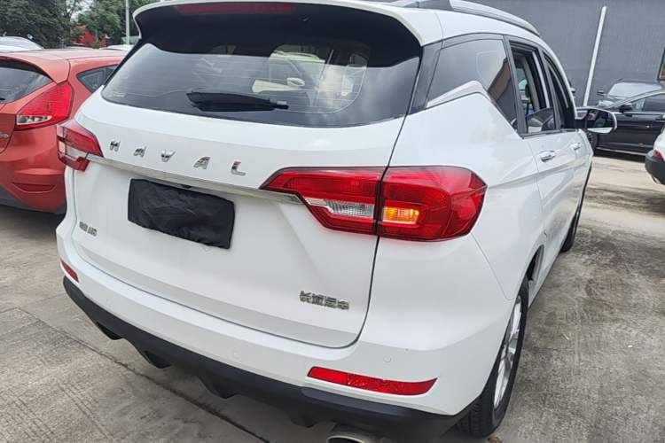 Used Haval M6 2018 1.5T DCT Two-Wheel Drive Elite Model Rear Right 45 Deg