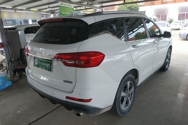 Used Haval M6 2018 1.5T Manual Two-Wheel Drive Elite Model Rear Right 45 Deg