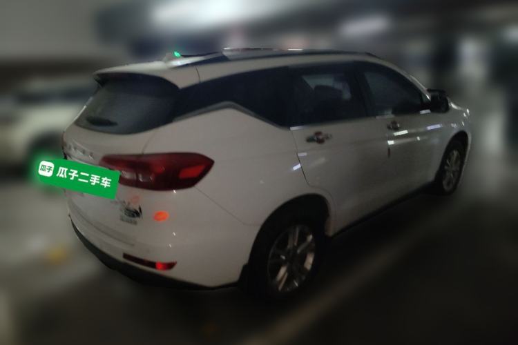 Used Haval M6 2018 1.5T Manual Two-Wheel Drive Elite Model Rear Right 45 Deg