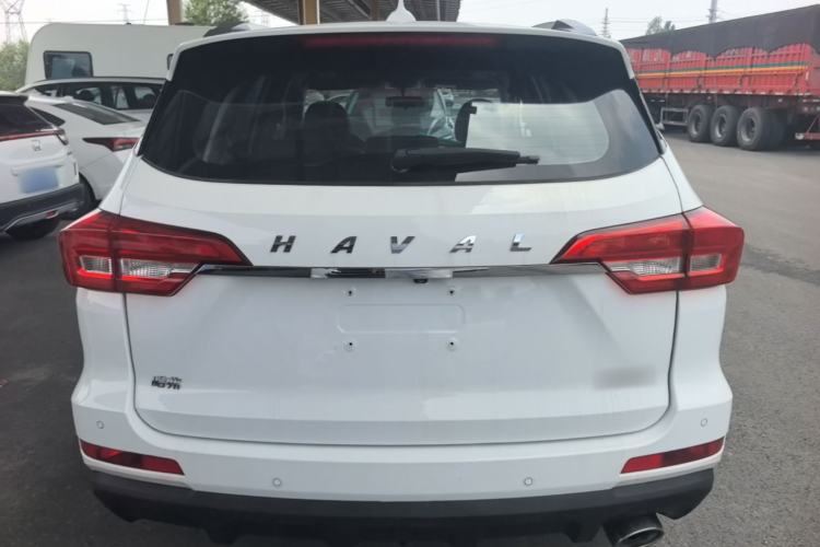Used Haval M6 2018 Revised Version 1.5T DCT Two-Wheel Drive Elite Edition Rear