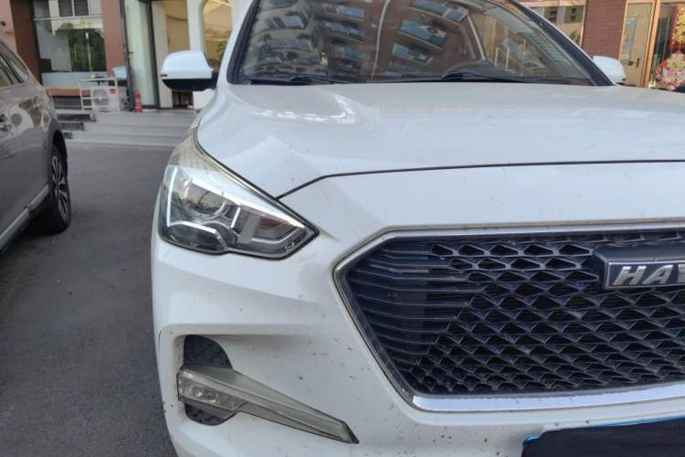 Used Haval M6 2018 1.5T Manual Two-Wheel Drive Elite Model Right Front Headlight