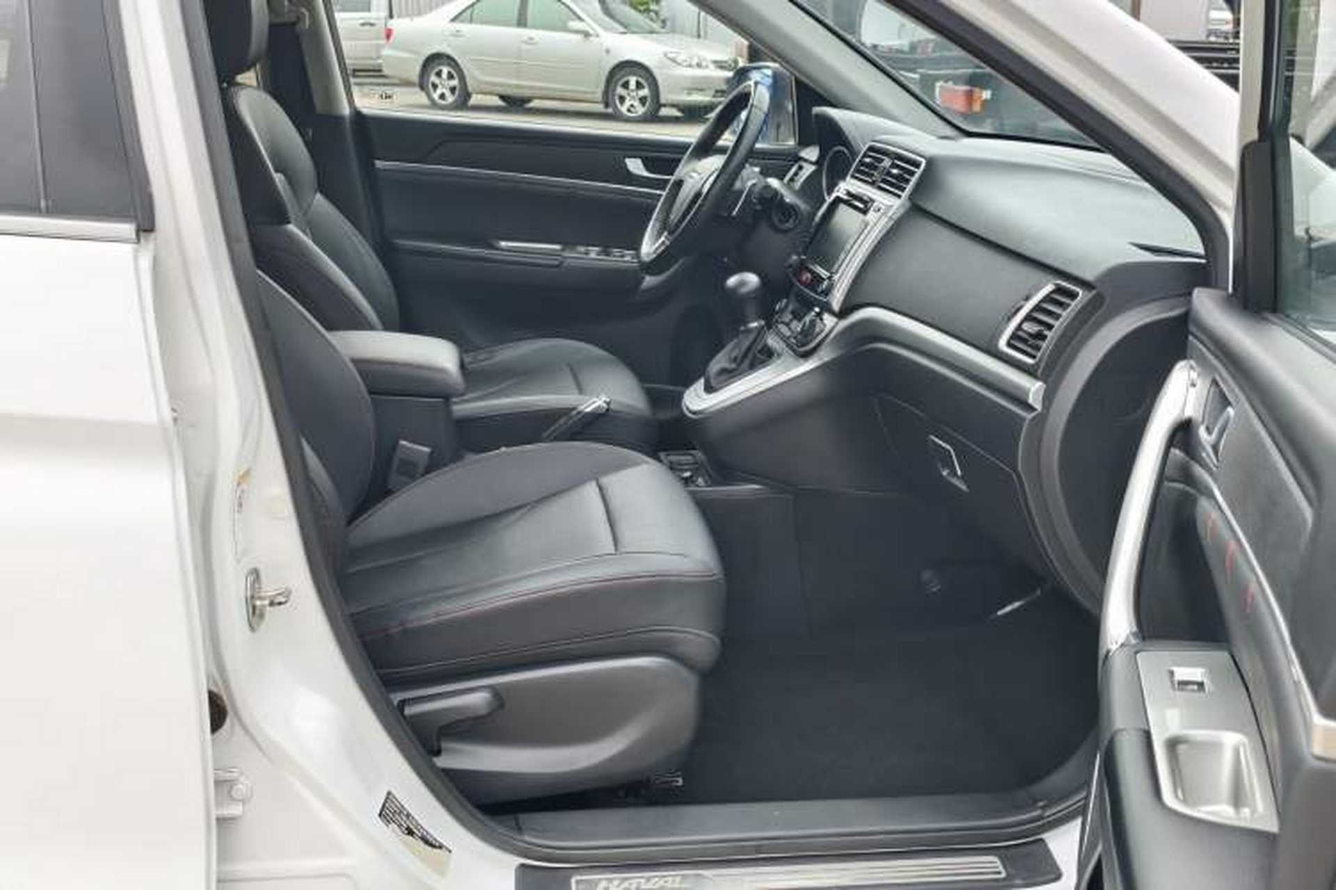 Used Haval M6 2018 1.5T DCT Two-Wheel Drive Elite Model Right Front Seat
