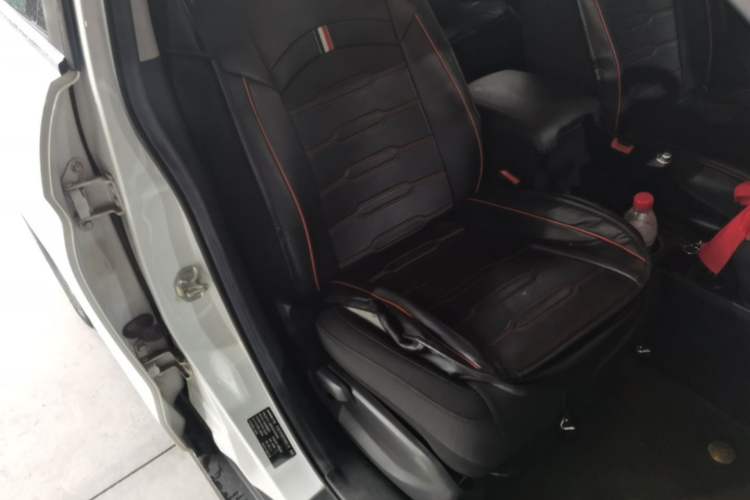 Used Haval M6 2018 1.5T Manual Two-Wheel Drive Urban Model Right Front Seat
