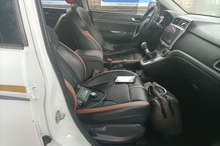 Used Haval M6 2018 1.5T Manual Two-Wheel Drive Urban Model Right Front Seat