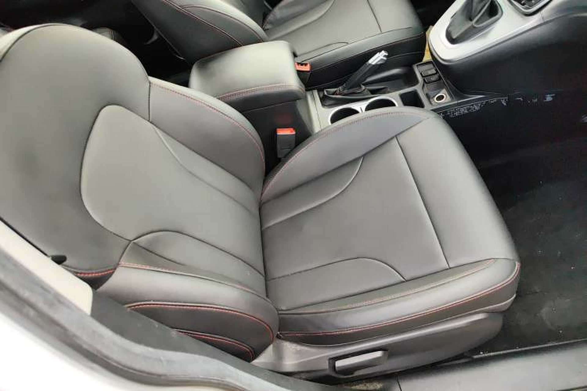 Used Haval M6 2018 1.5T DCT Two-Wheel Drive Elite Model Right Front Seat