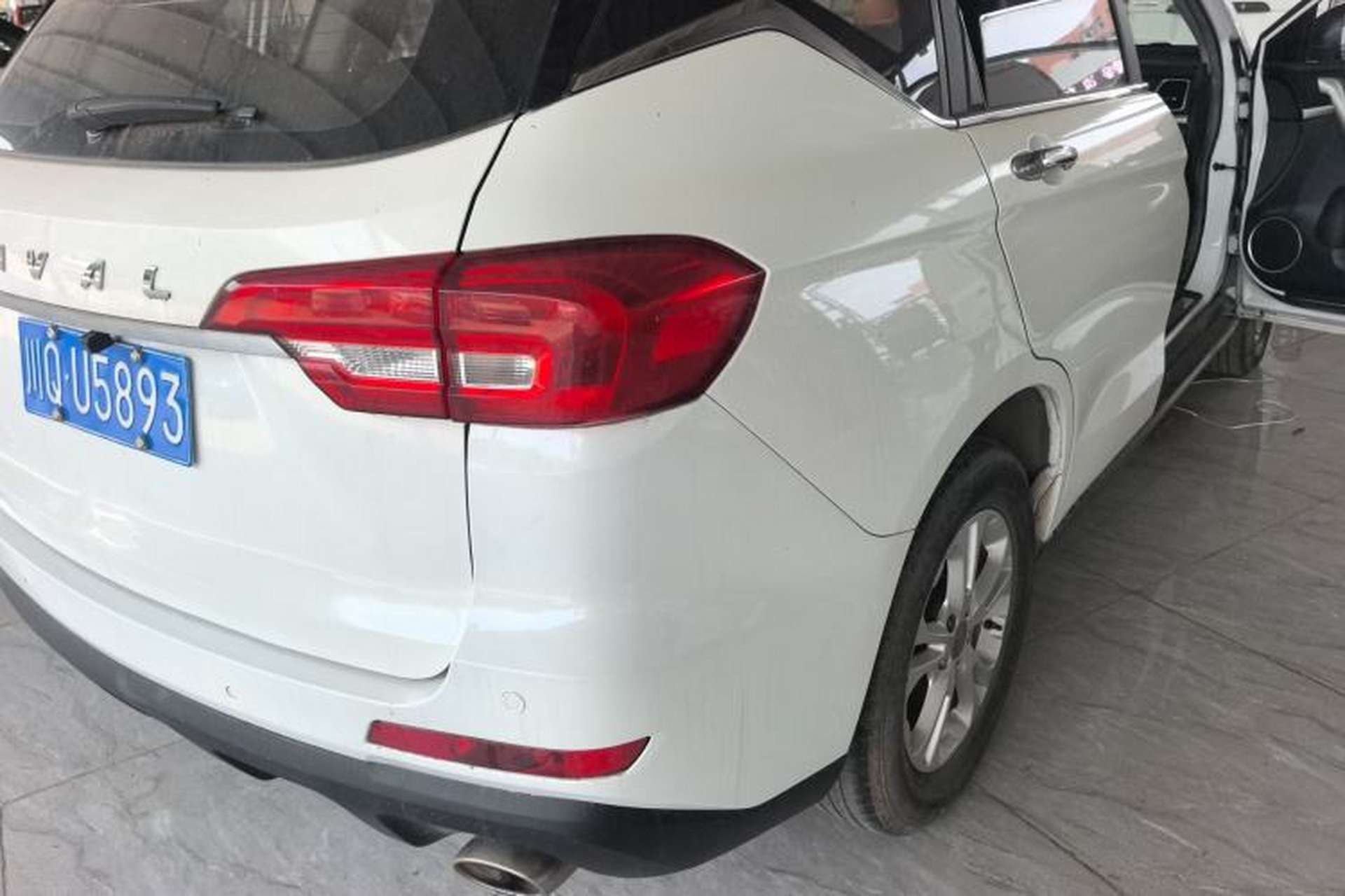 Used Haval M6 2018 1.5T Manual Two-Wheel Drive Urban Model Right Rear Taillight