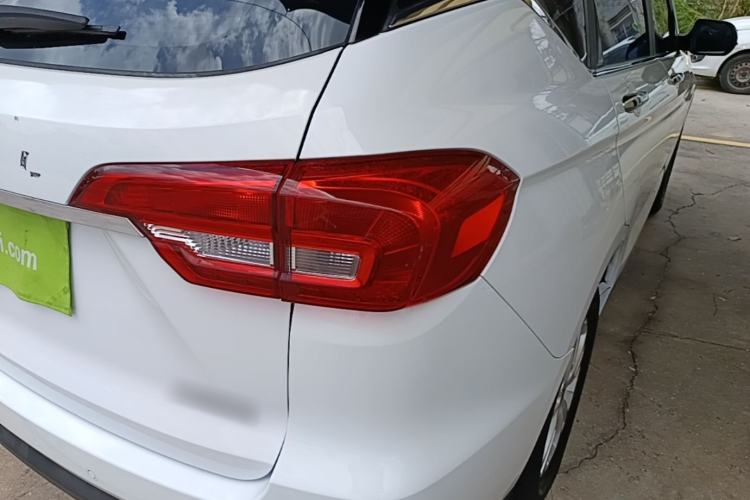 Used Haval M6 2018 1.5T DCT Two-Wheel Drive Elite Model Right Rear Taillight