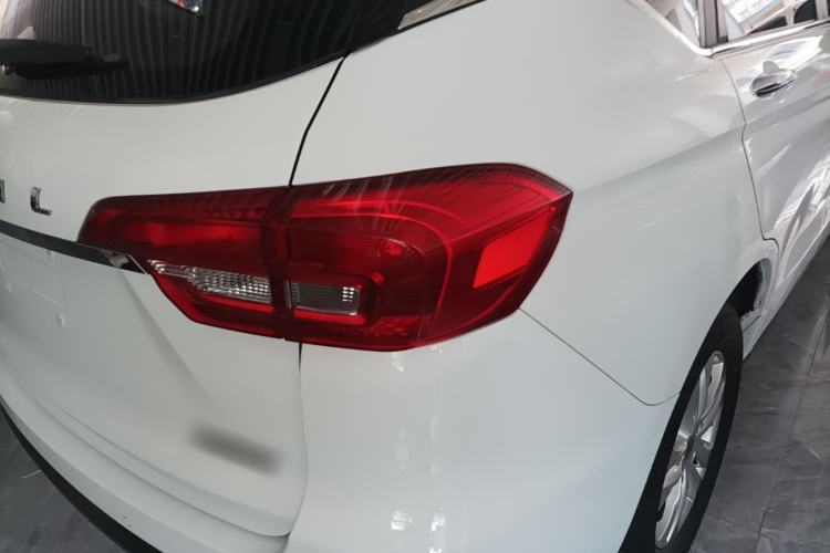 Used Haval M6 2018 Revised Version 1.5T DCT Two-Wheel Drive Elite Edition Right Rear Taillight